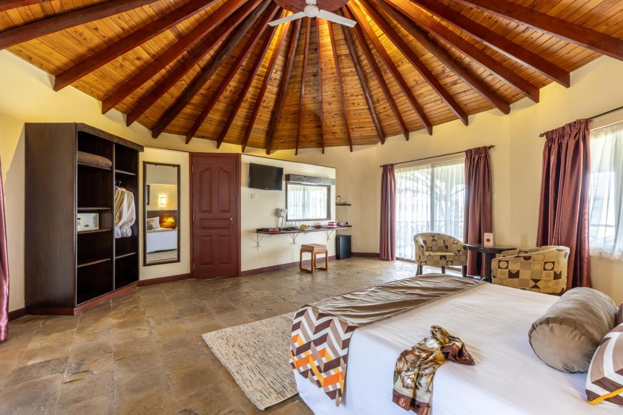 Sentrim Elementaita Lodge Elmenteita エクステリア 写真